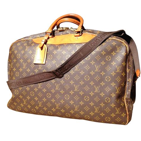 louis vuitton pochette voyage brown|sac de voyage louis vuitton.